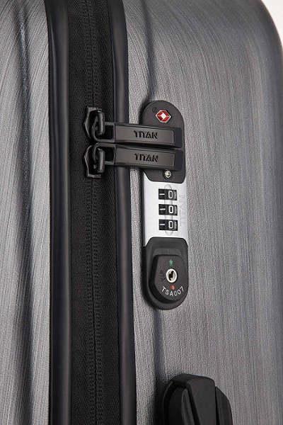 polykarbonat-koffer-leicht-handgepäck-metall